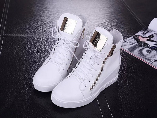 Giuseppe Zanotti Casual Shoes Women--001